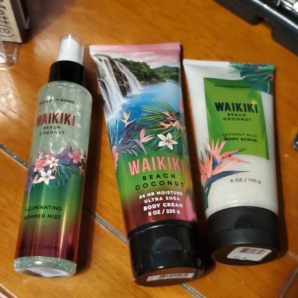 3 price set bath and bidywaikiki beach coconut